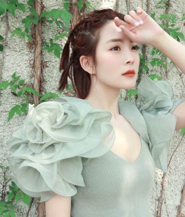 种丹妮的简单介绍