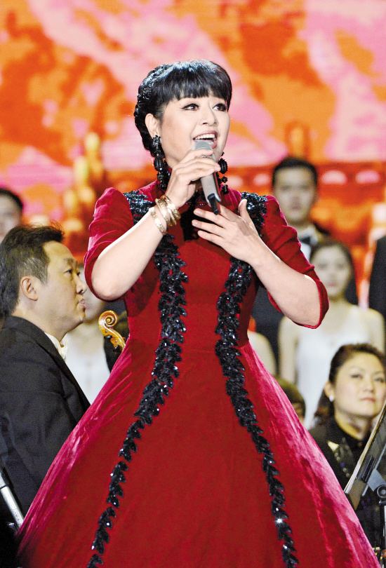 殷秀梅演唱的歌曲，殷秀梅演唱的歌曲祖国不会忘记