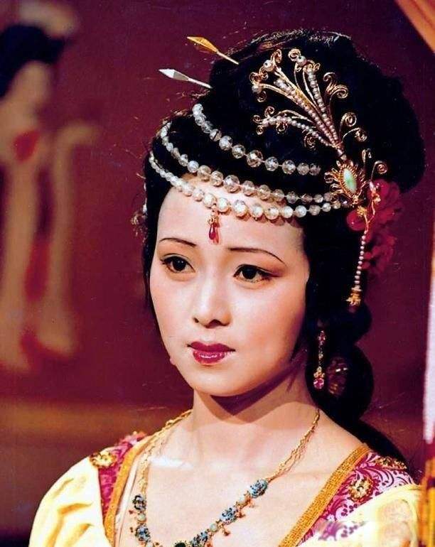 卿可卿，秦可卿人物形象