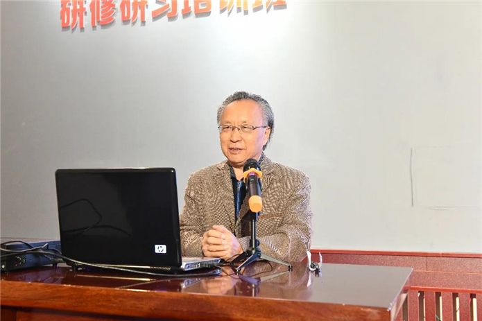 崔靖，崔靖泽