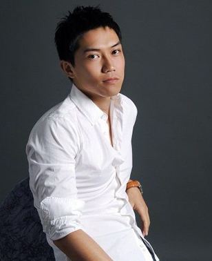 李梁，李梁辉