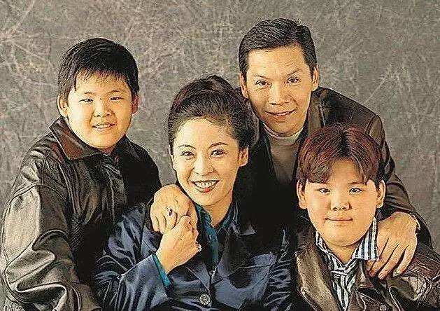 向佐年龄，向佐多少岁