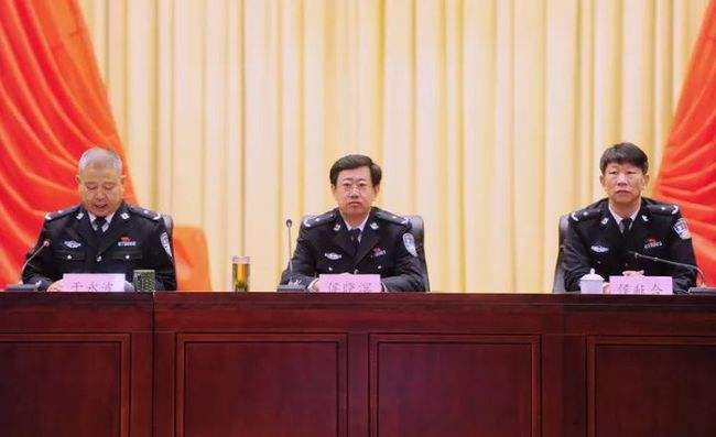 荣红智简历，现任上海市委副书记列表