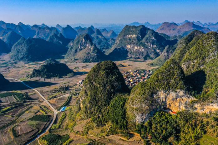 庆远，李庆远