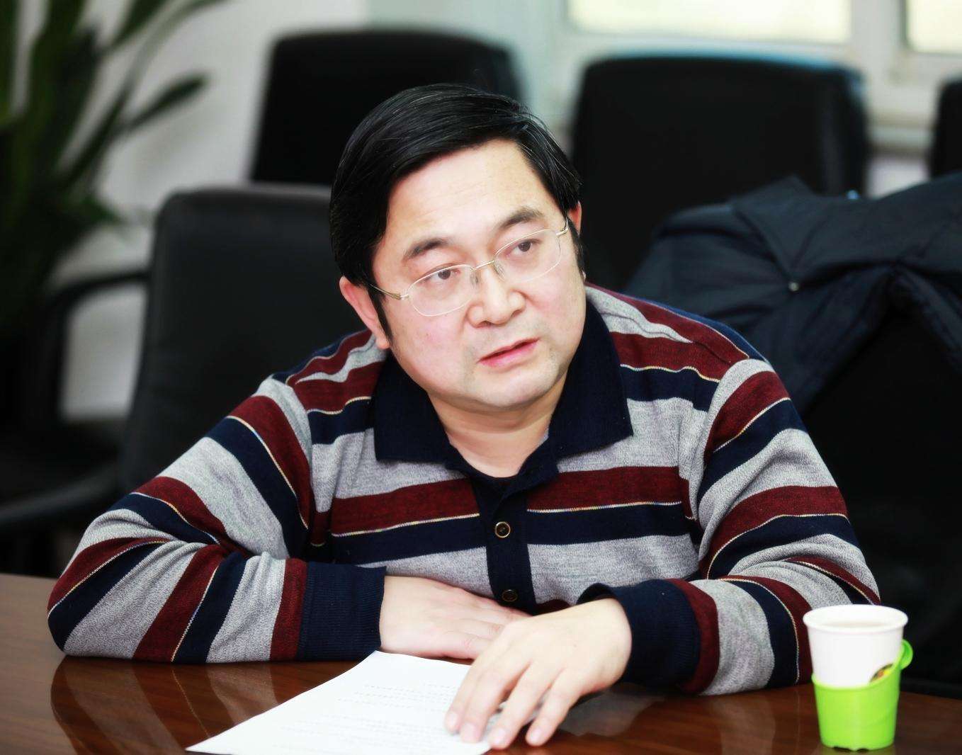 莫纪宏，莫纪恒简历