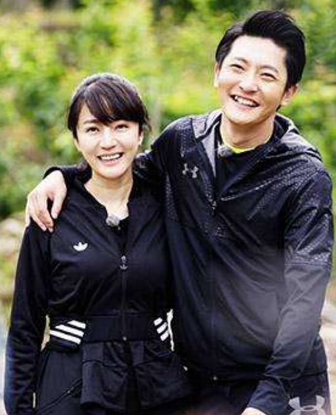鲍莉，鲍莉和郭京飞生的男孩还是女孩