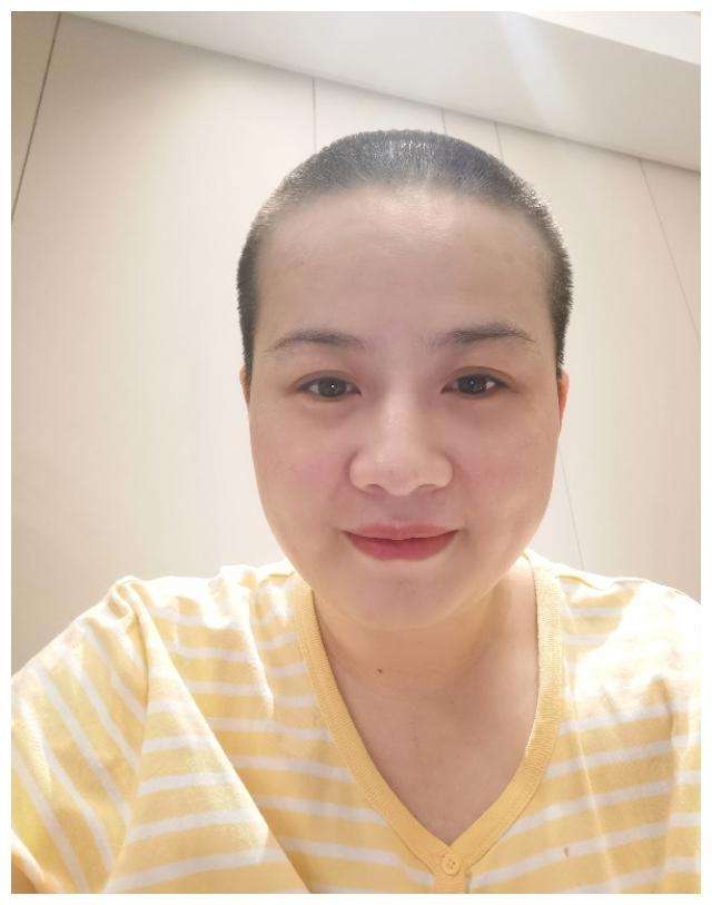 岳云鹏的妻子，岳云鹏的妻子是干什么的?