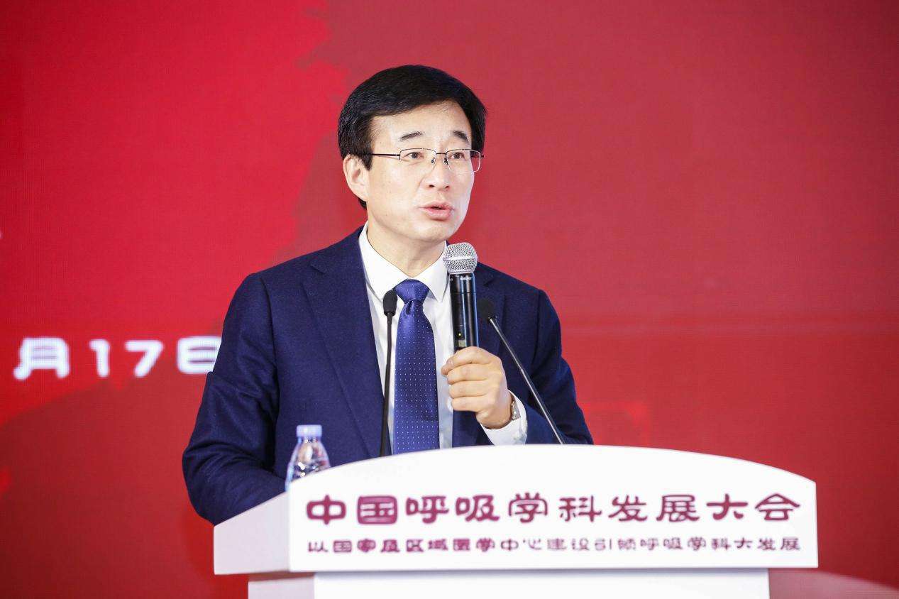 王辰的简单介绍