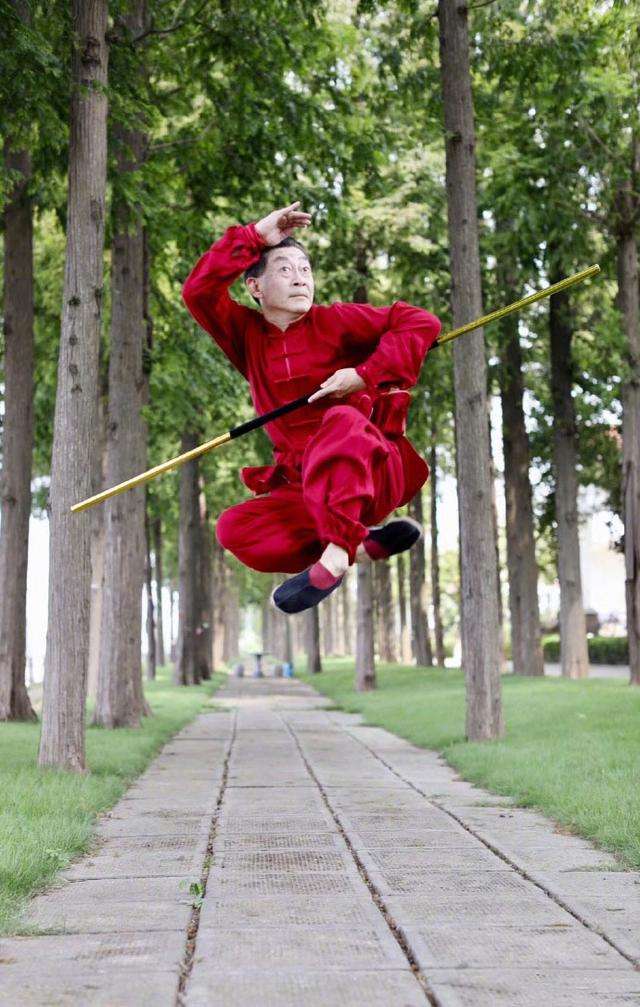 六小龄童原名，六小龄童原名张