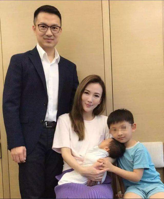 诸葛梓岐，诸葛梓歧结婚