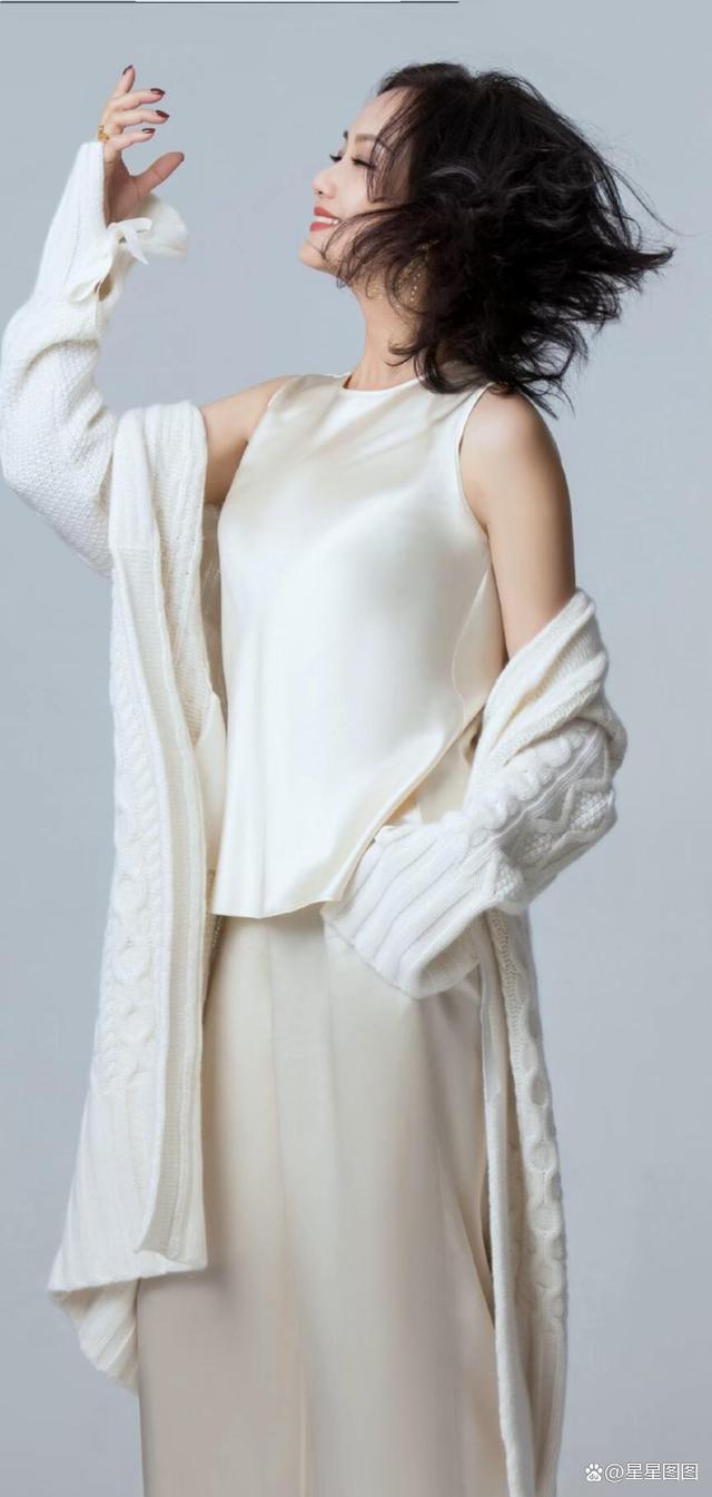 李颖，李颖中国最美女富豪