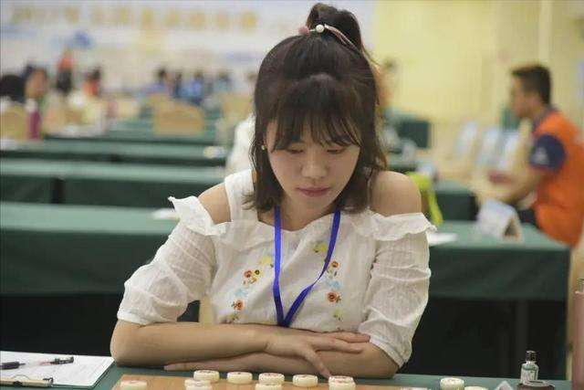 梁妍婷，梁妍婷棋社号
