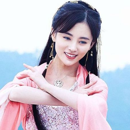 鞠婧祎学历，鞠婧祎学历低
