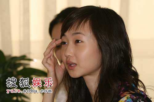 尹馨梓，尹馨梓老公资料