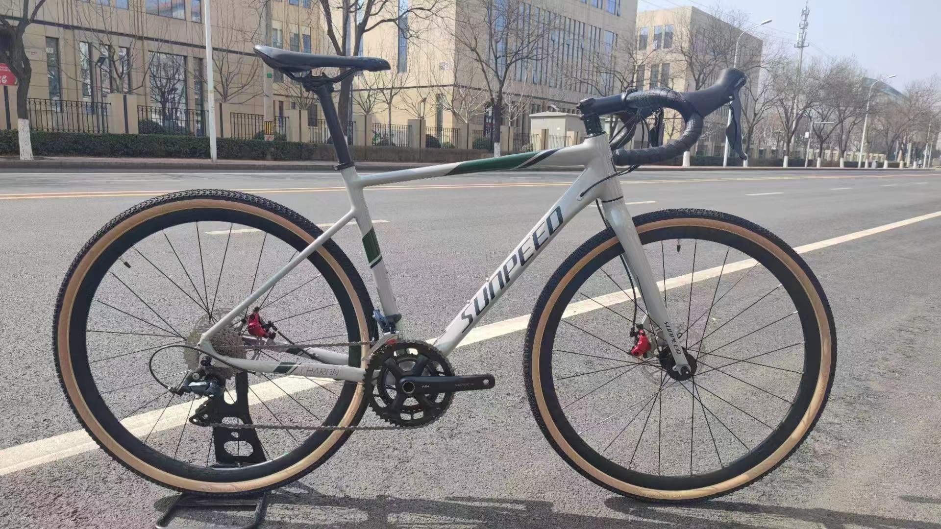Charon，charon和pluto情侣名
