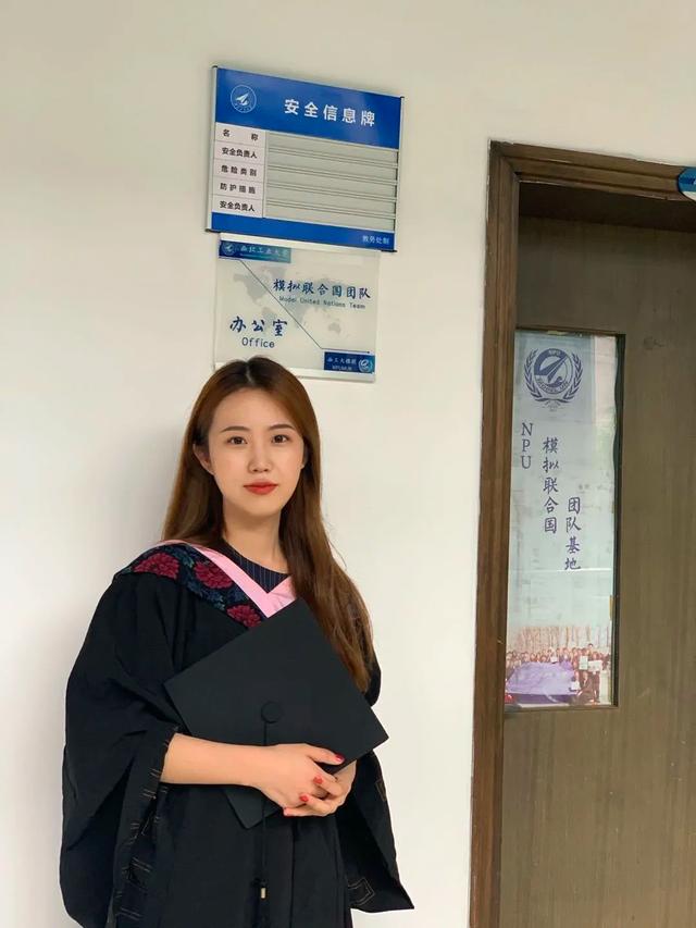 李怡然，李怡然同学的音乐 可能