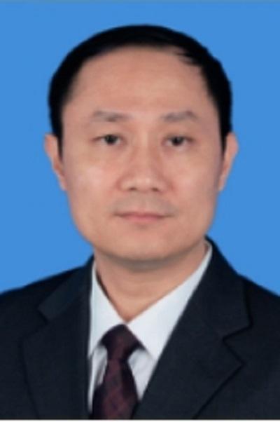 王春，王春阳