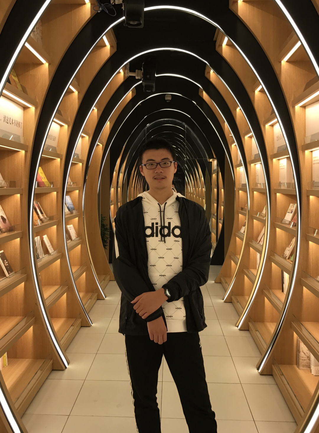 冯可，冯可儿