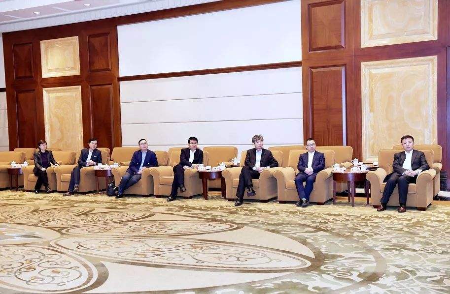 虞仁荣，虞仁荣发家史
