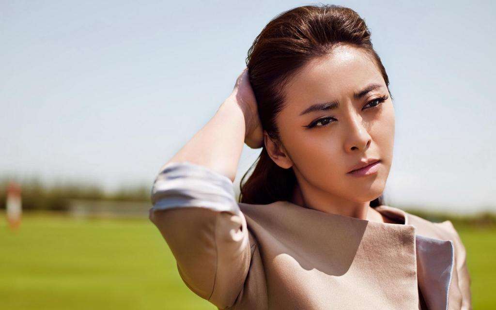 演员黄小蕾，演员黄小蕾男