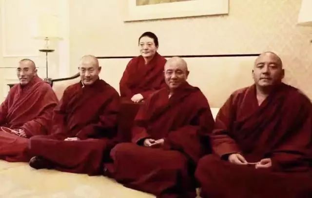门措上师，门措上师是谁的化身