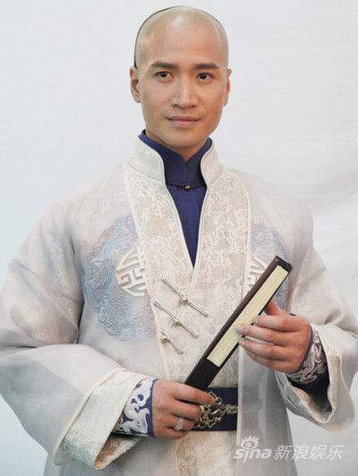 何晟铭，何晟铭和于正分手原因