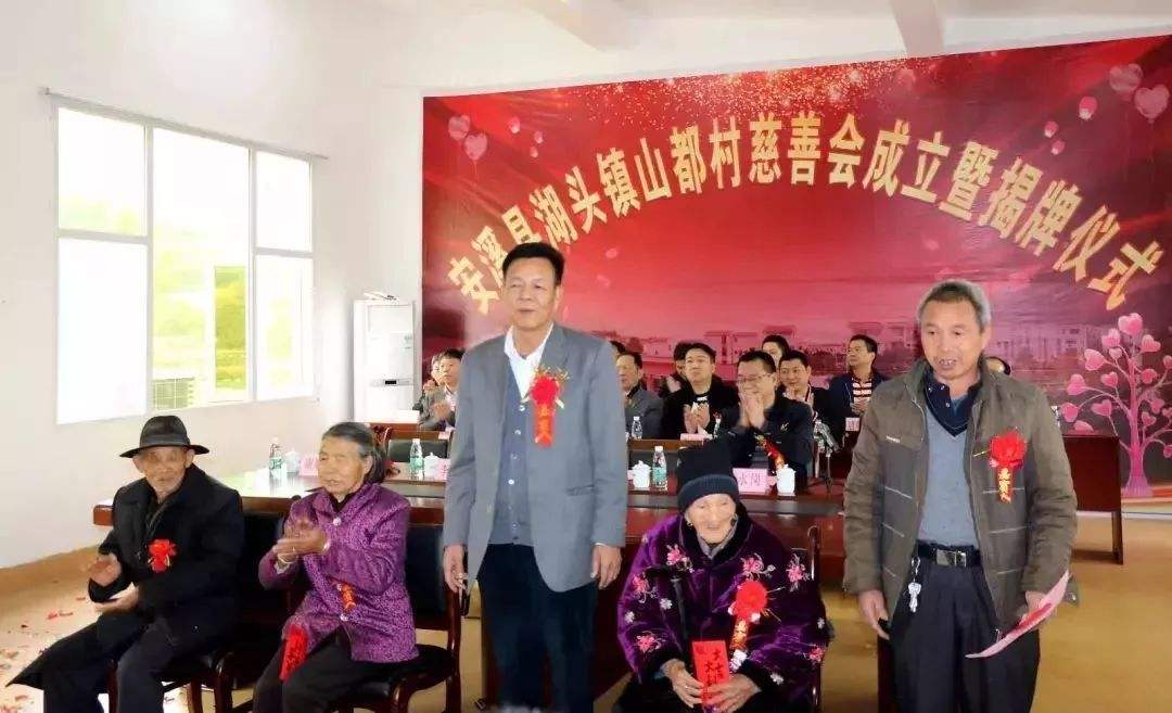 谢康民，盐湖贴吧谢康民