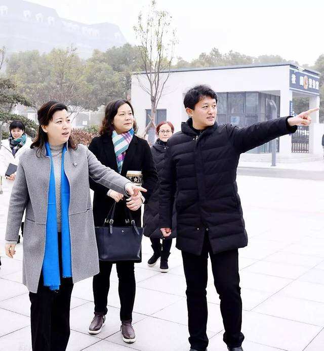 吴清华，吴清华莆仙戏剧院院长