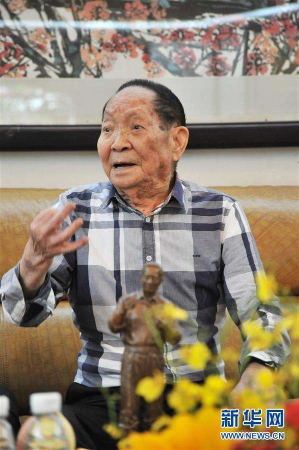 袁隆平的简介，袁隆平的简介20个字以内