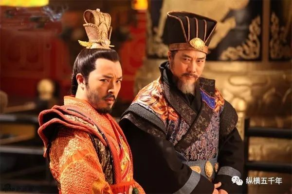 隋文帝，隋文帝以晋王谁为统帅缤纷八路南下平成