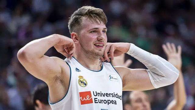 nba东契奇，nba东契奇受伤了吗