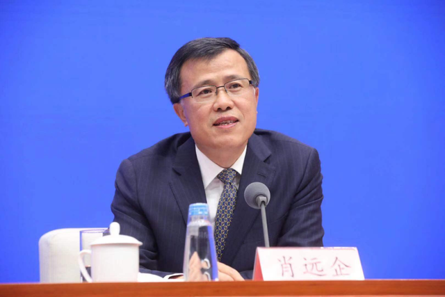 包含机构资金5月考察钟爱地区性银行的词条
