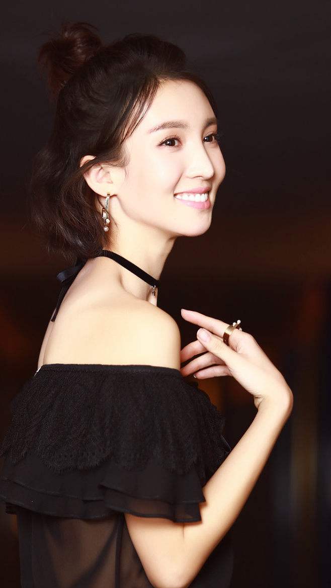 金晨，金晨身高体重