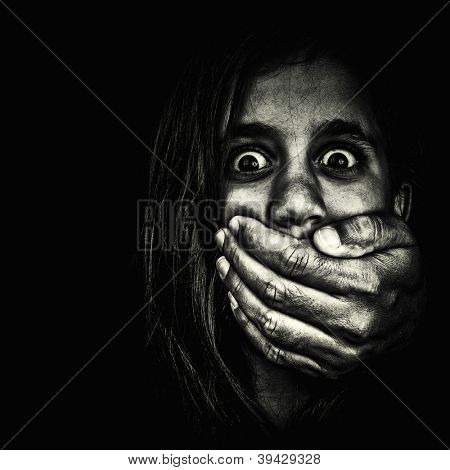 frightened，frightened和frightening的区别