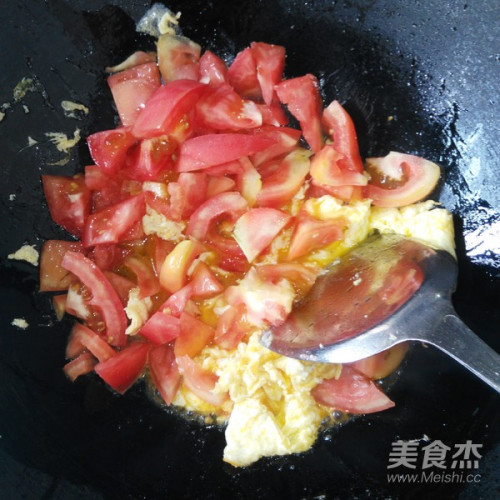 西红柿炒，西红柿炒肉的做法