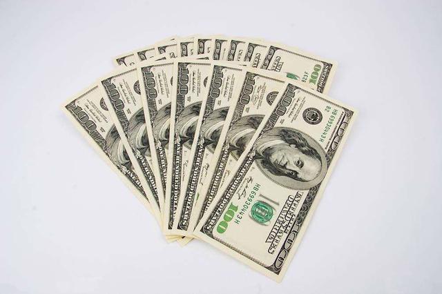 10万美金等于多少人民币，10万美金等于多少人民币2021