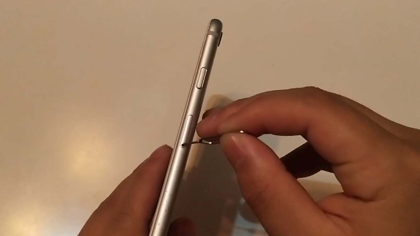 怎么取手机卡，用针怎么取手机卡
