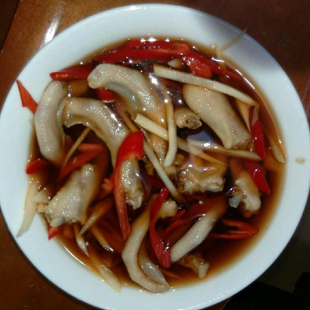 鸭爪怎么做好吃，凉拌无骨鸭爪怎么做好吃