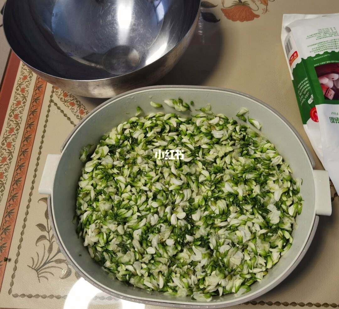 槐花蒸菜，槐花蒸菜怎么做好吃又简单