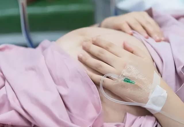 西安孕妇流产，西安孕妇流产事件工作人员态度冷漠