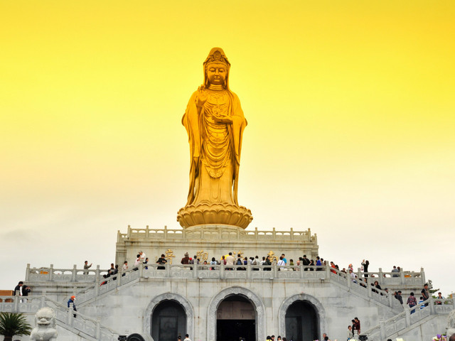 普陀山观音像，普陀山观音像图片